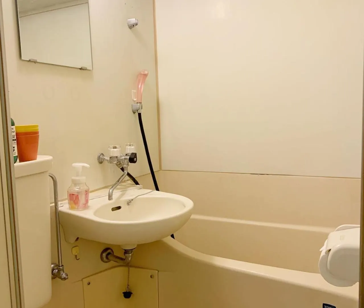 Apartment Shinjuku Kabukicho! Shinjuku Center新宿中心! !3Min Walk! Jr 新宿!地铁站步行3分! 新宿歌舞伎!著名连锁大型公寓!一层24小时保安常驻! 624 Tokyo